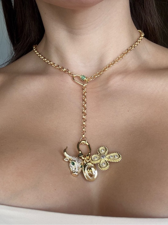 Jewelry - Gold Charm Western Lariat Necklace with Green Accent - Women Jewelry